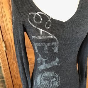 American Eagle Women's LS Tee - Size M